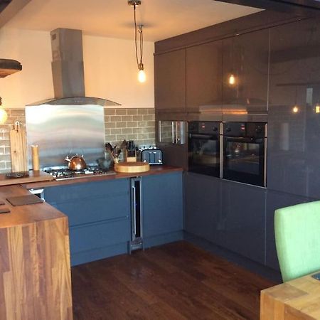 Lovely Semi-Beach 2X Pubs -5 Min Walk-Pets Welcome-Parking-Garden Scalby  Екстериор снимка